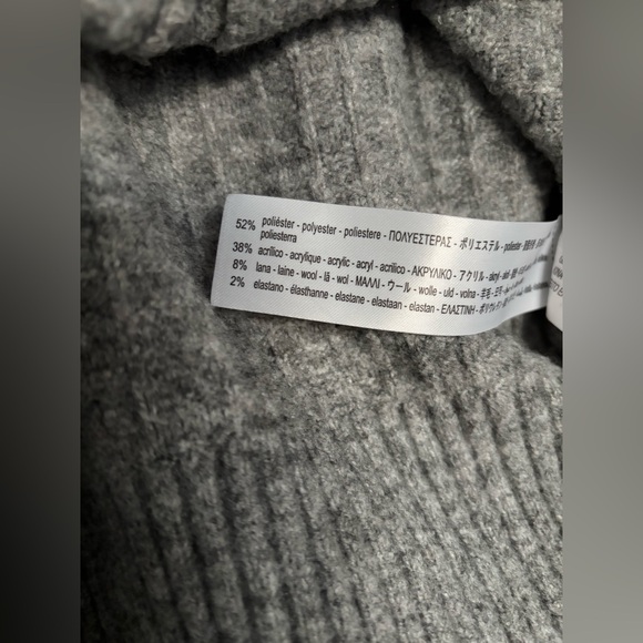 ZARA WOOL BLEND GREY BUTTON UP CARDIGAN SZ SMALL - Picture 5 of 6